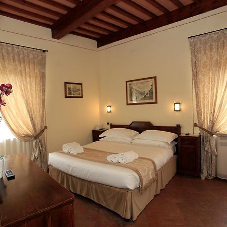 Hotel Palazzo Mari San Gimignano Esterno foto