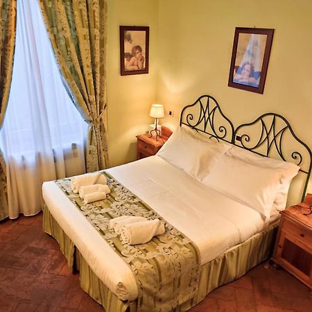 Hotel Palazzo Mari San Gimignano Esterno foto