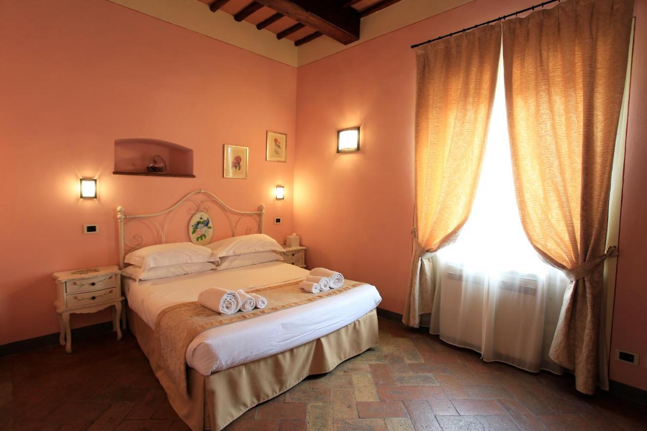 Hotel Palazzo Mari San Gimignano Esterno foto